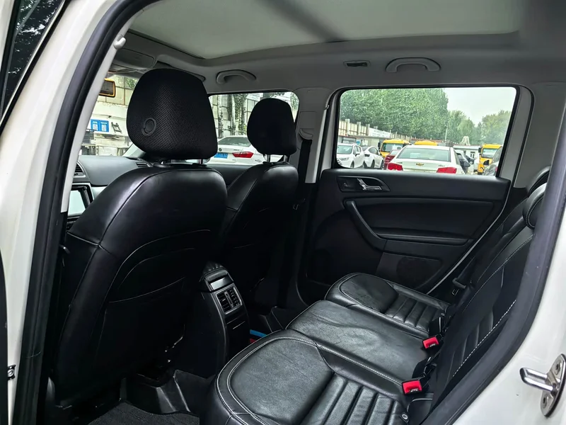 Skoda Yeti — фото 11