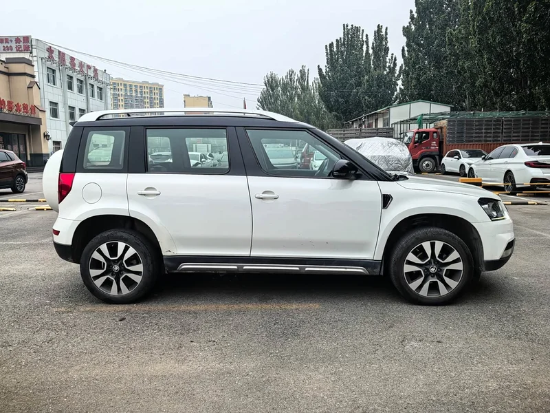 Skoda Yeti — фото 7