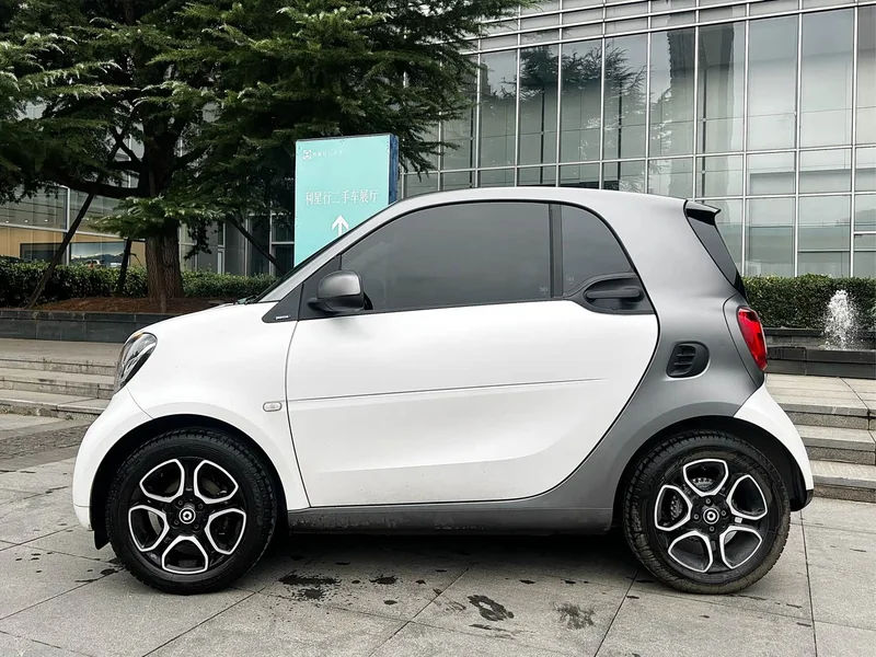 Smart Fortwo — фото 2
