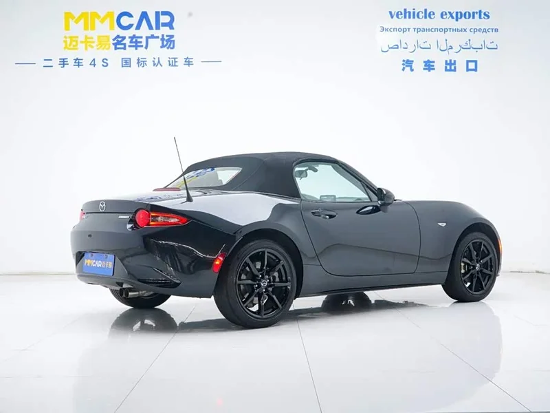 Mazda MX-5 — фото 5