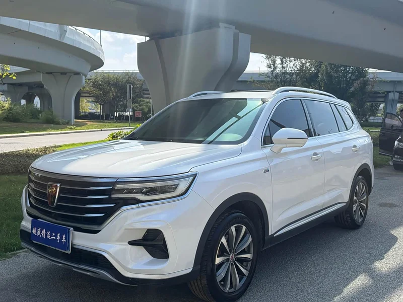 Roewe RX5 MAX — фото 1
