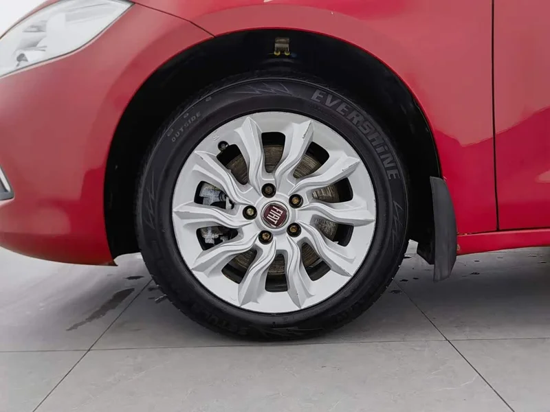 Hyundai i30 — фото 17