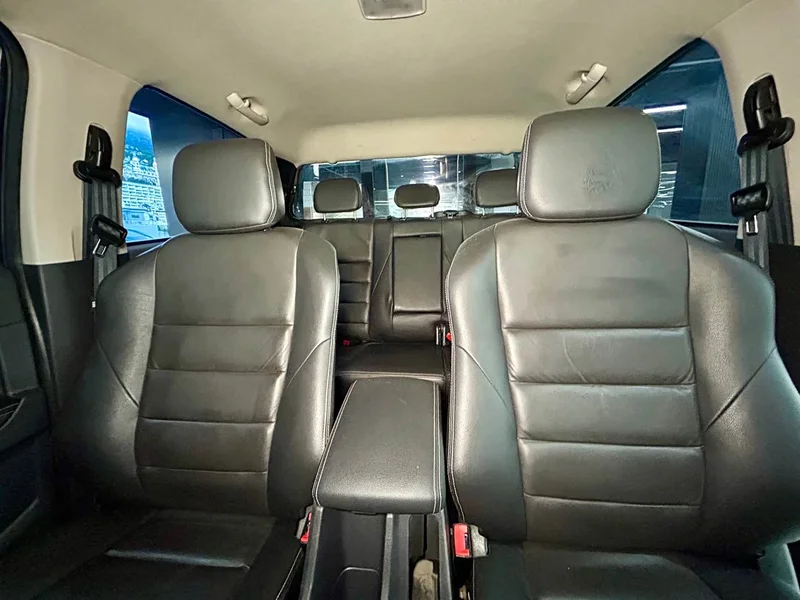 Isuzu D-MAX — фото 11
