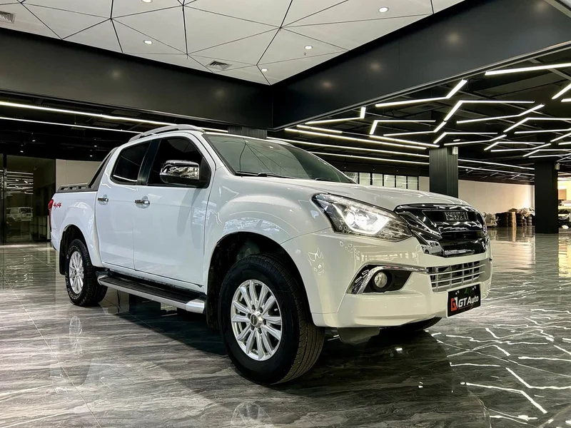 Isuzu D-MAX — фото 3