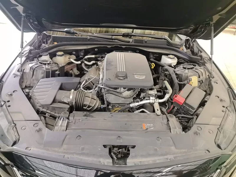 Cadillac CT5 — фото 21