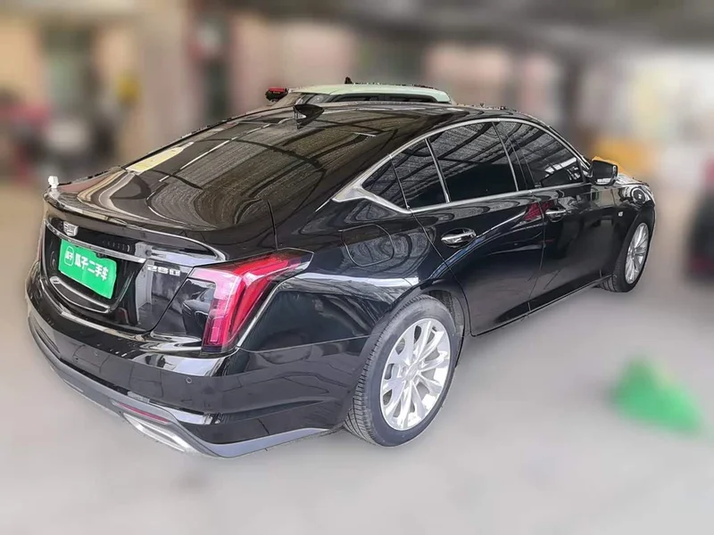 Cadillac CT5 — фото 6