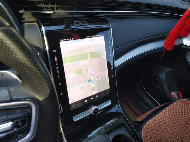 Roewe RX5 MAX — фото 13