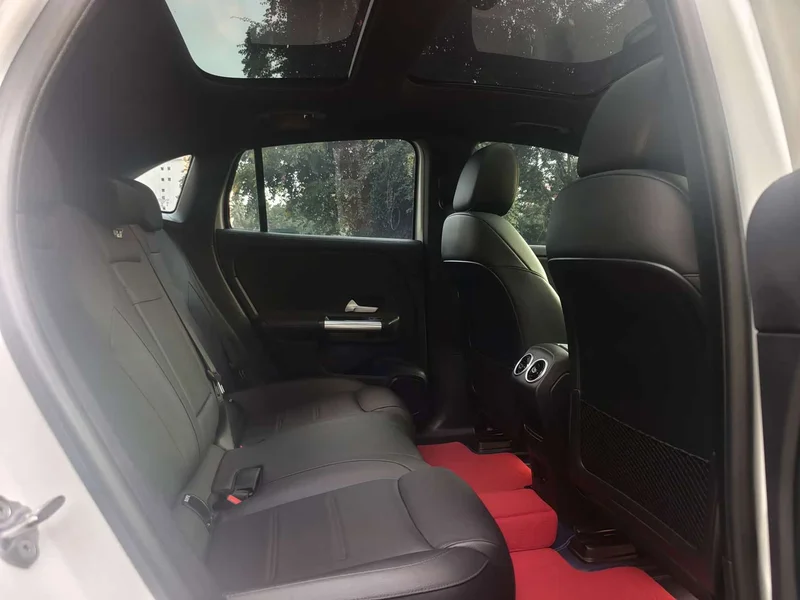 Mercedes-Benz EQA — фото 12
