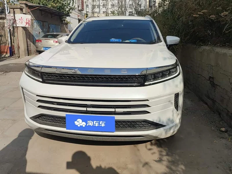 Exeed Zhuifeng — фото 2