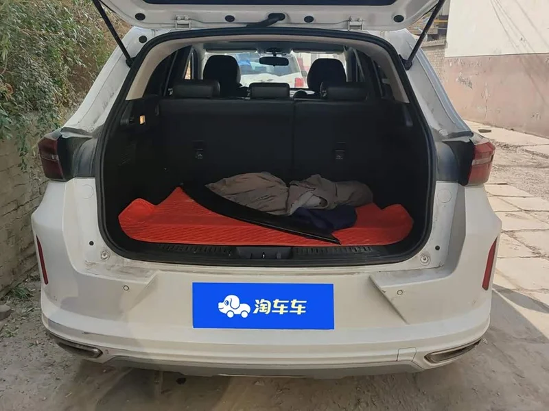 Exeed Zhuifeng — фото 4
