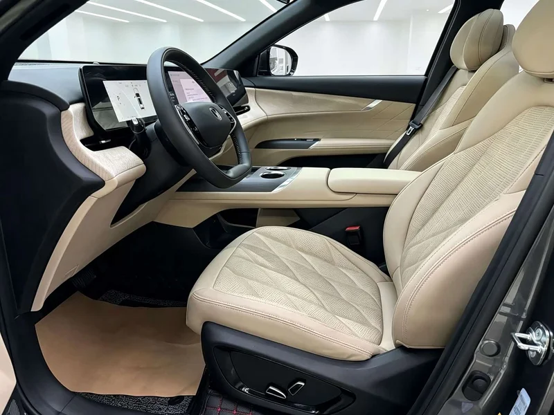Changan CS75PLUS — фото 4