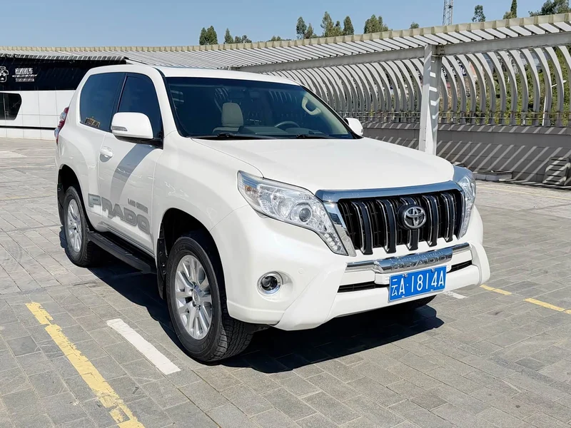 Toyota Prado (Imported) — фото 3
