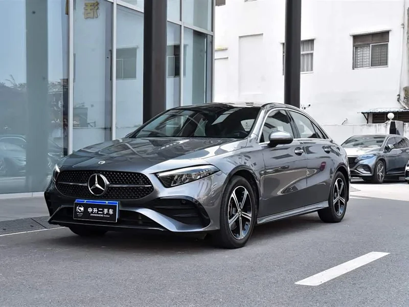 Mercedes-Benz A-Class — фото 1
