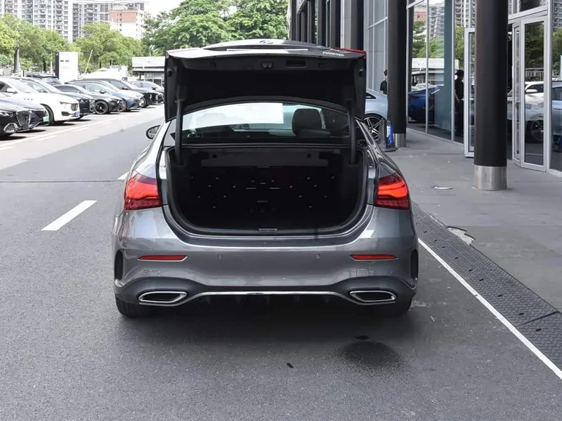 Mercedes-Benz A-Class — фото 15