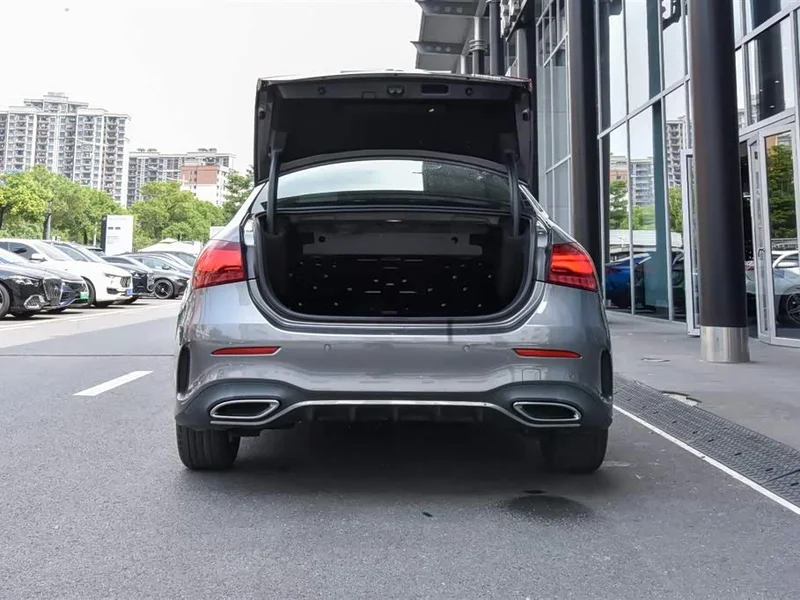 Mercedes-Benz A-Class — фото 18