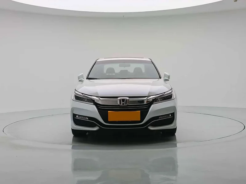 Honda Accord — фото 2