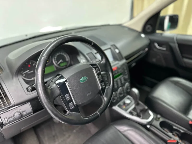 Land Rover Freelander 2 — фото 11