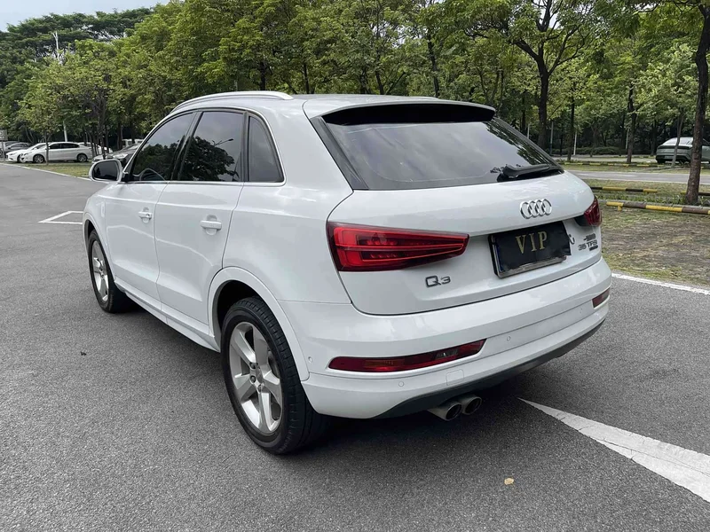 Audi Q3 — фото 7