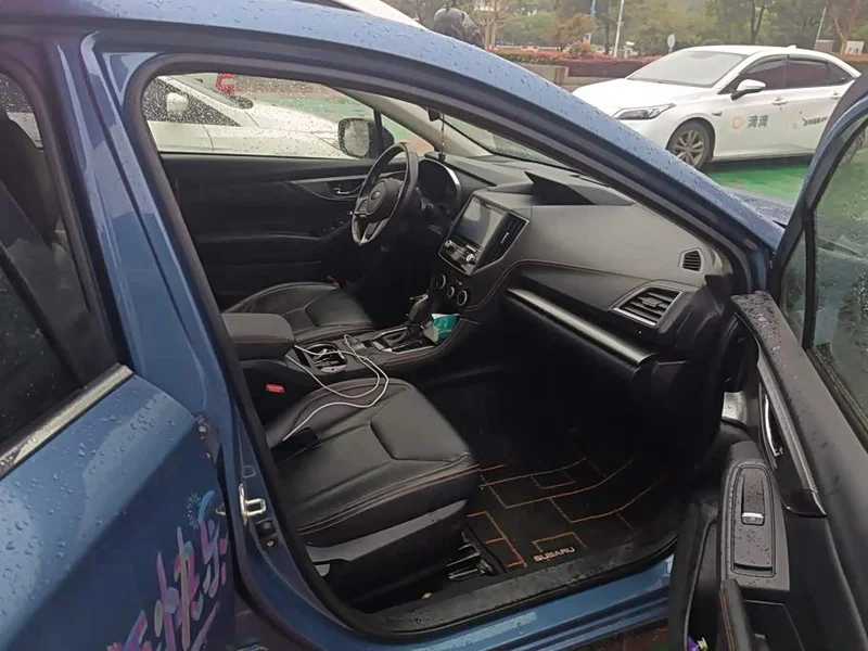 Subaru XV — фото 8