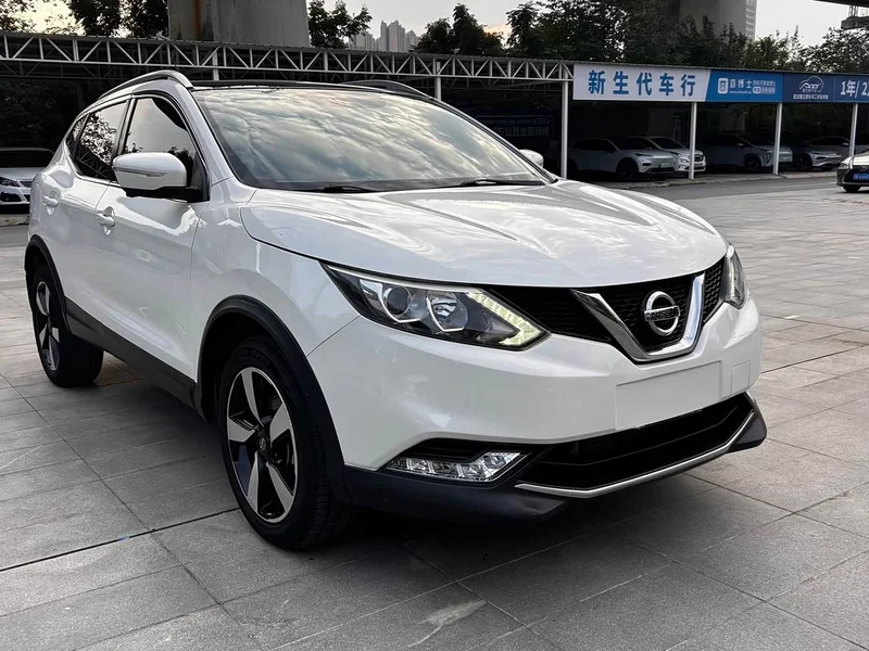 Nissan Qashqai — фото 3