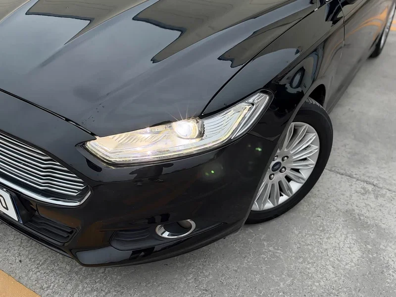 Ford Mondeo — фото 12