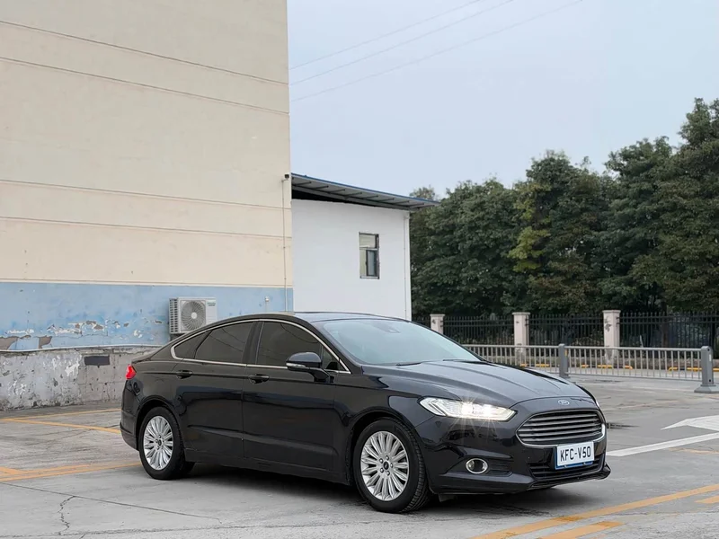 Ford Mondeo — фото 2