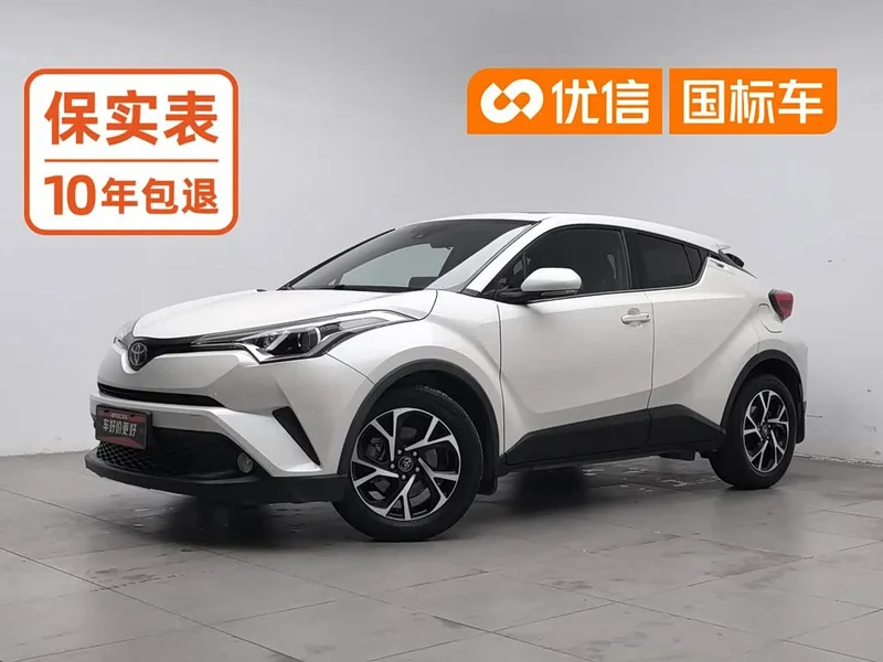 Toyota C-HR — фото 1
