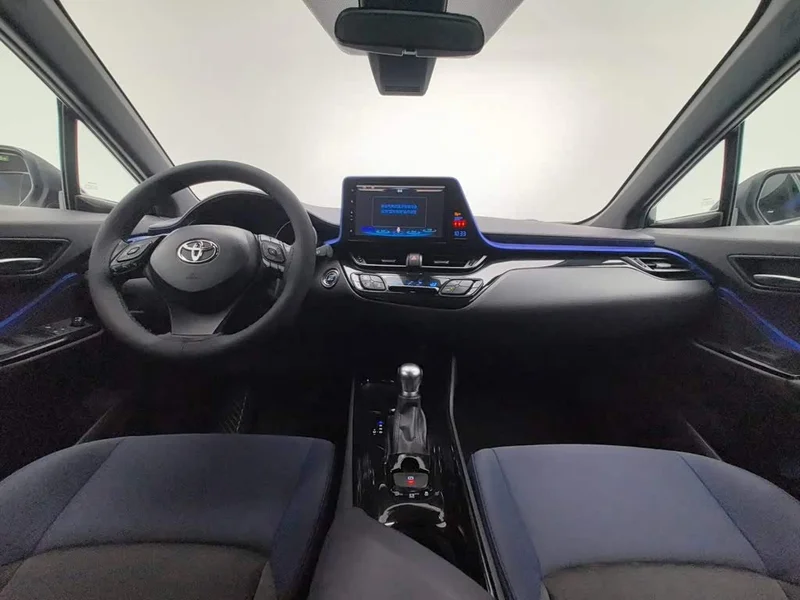 Toyota C-HR — фото 5