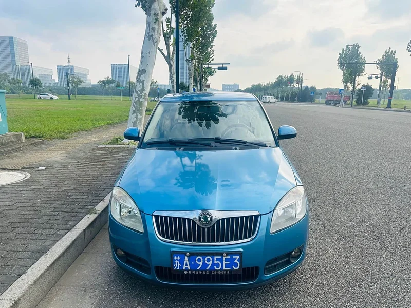 Skoda Citigo — фото 1