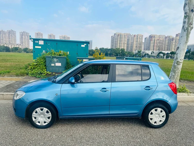 Skoda Citigo — фото 3