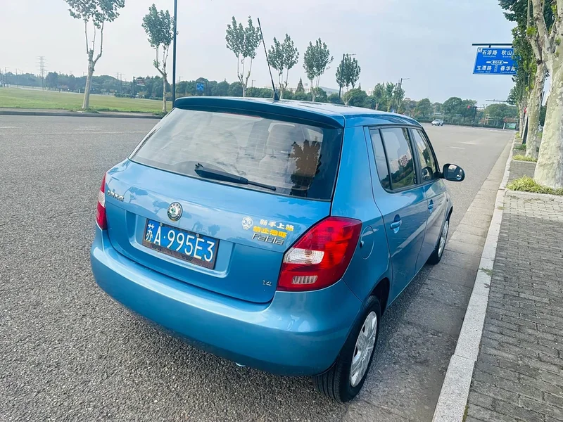 Skoda Citigo — фото 6
