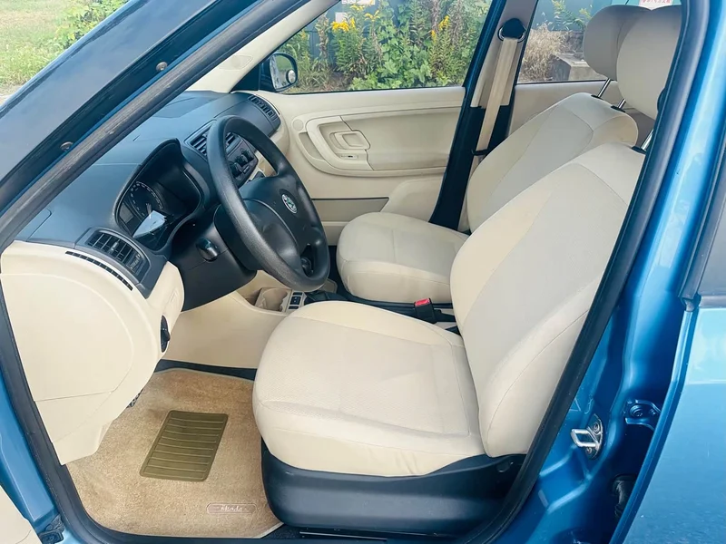 Skoda Citigo — фото 9