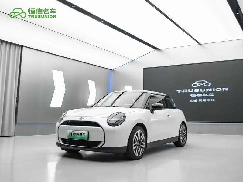 Mini Electric COOPER — фото 1