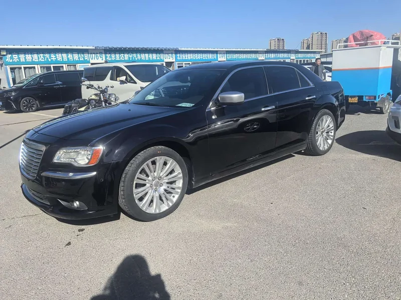 Chrysler 300C — фото 1