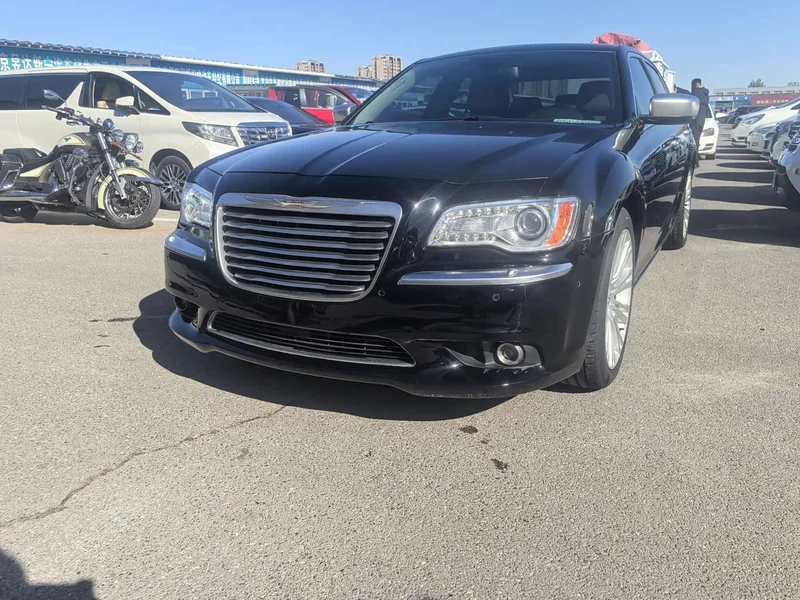 Chrysler 300C — фото 4