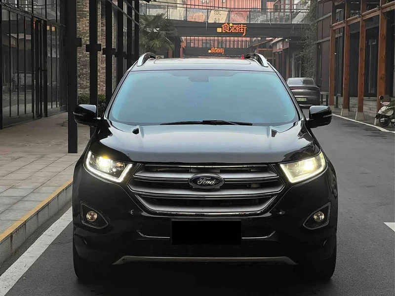 Ford Edge — фото 2