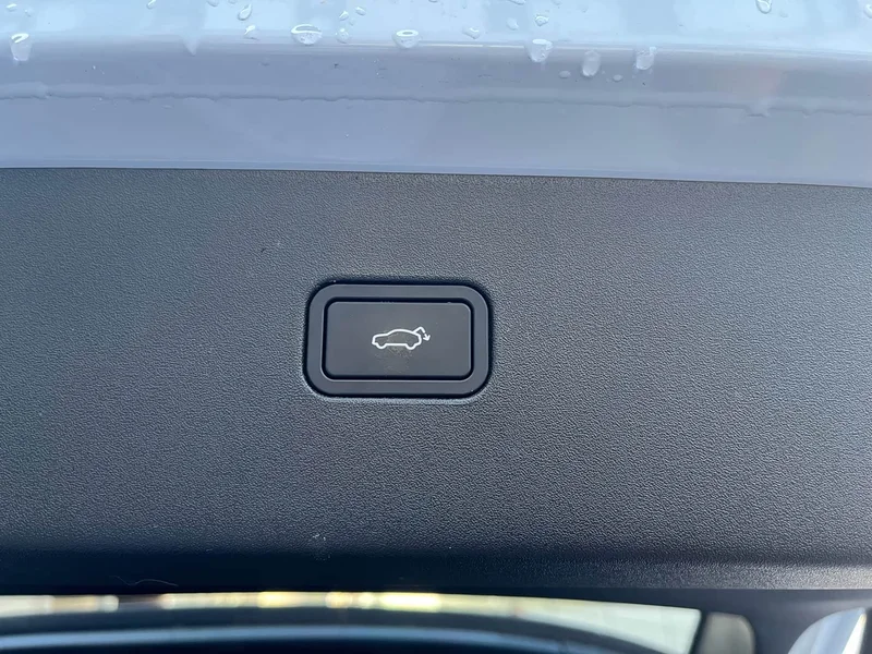 Volvo EX30 — фото 14