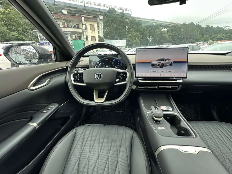 Changan Eado — фото 15