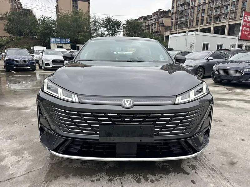 Changan Eado — фото 2
