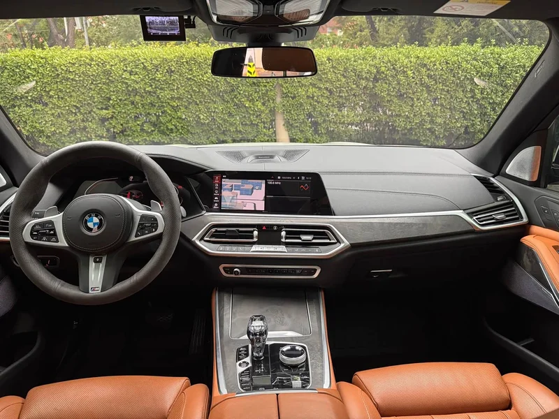 BMW X5 (Imported) — фото 15