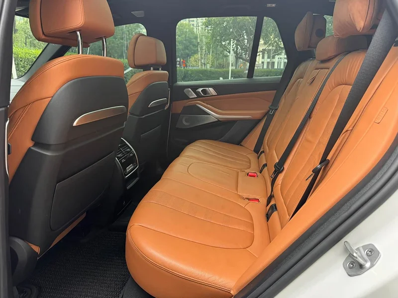 BMW X5 (Imported) — фото 18