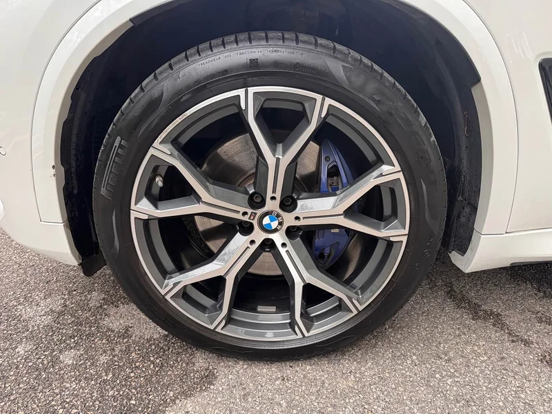 BMW X5 (Imported) — фото 24