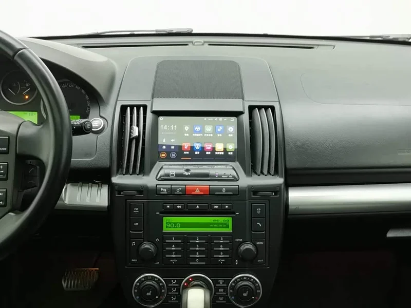 Land Rover Freelander 2 — фото 12