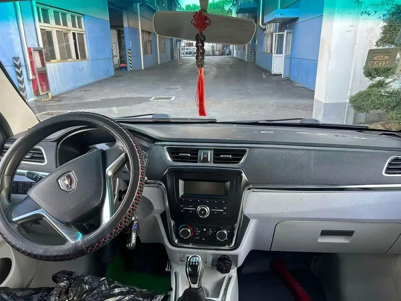 Dongfeng Xiaokang New Sealion X30L — фото 5