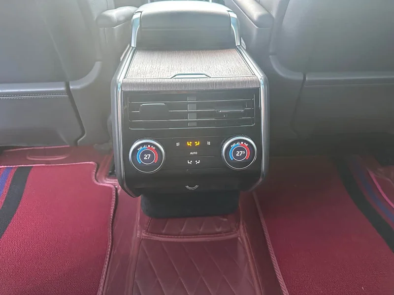 Land Rover Range Rover — фото 16