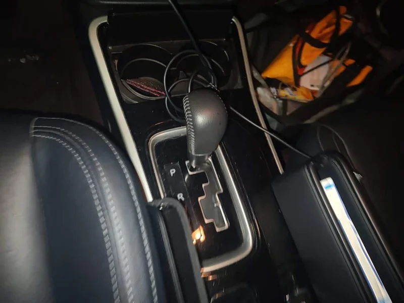 Mitsubishi Outlander — фото 10