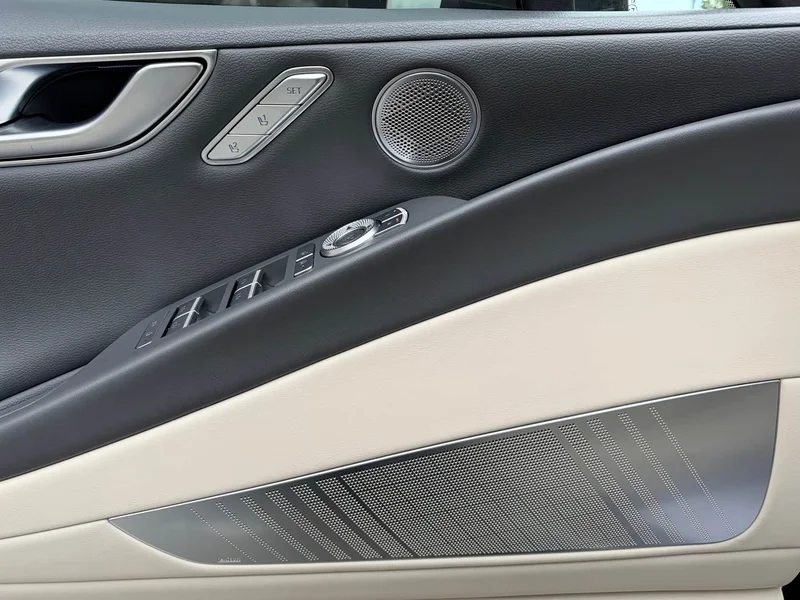 Genesis G80 — фото 19