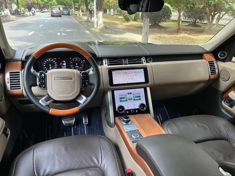 Land Rover Range Rover — фото 15