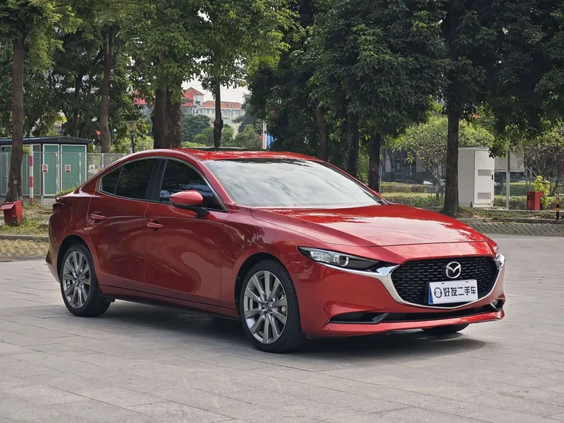 Mazda 3 Axela — фото 3