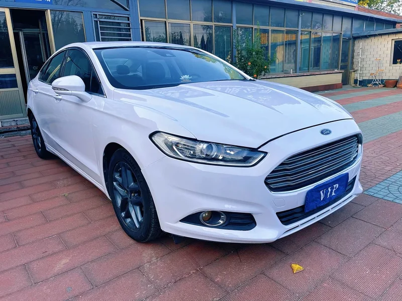 Ford Mondeo — фото 3